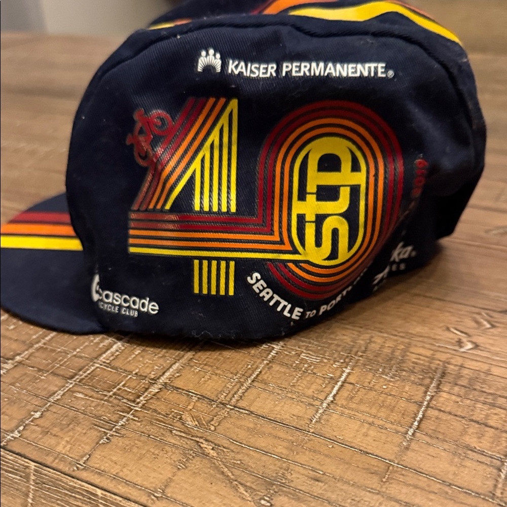 Seattle to Portland STP Finisher 40th Anniversary Cycling Hat - Picture 2 of 6